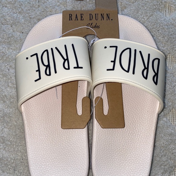 Rae Dunn BRIDE TRIBE Ivory Slides Women’s Sz 7 NWT - Picture 3 of 8